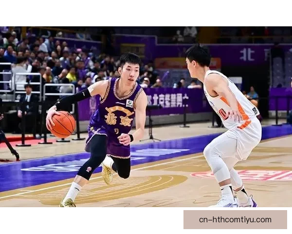 中国男篮首节落后日本10分 廖三宁得4分